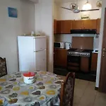 Apartamento Grazioso Vicino Al Mare